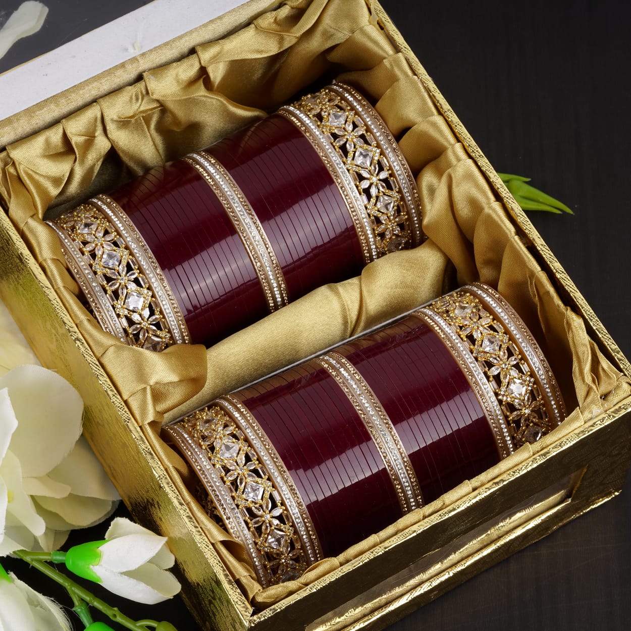 Antique bridal bangles with large reverse AD tuned