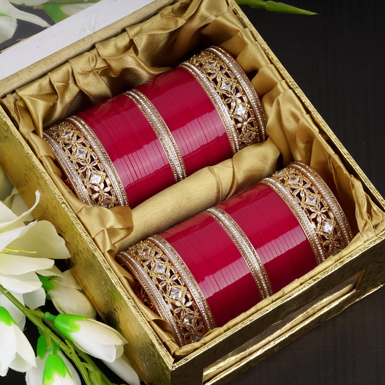 Antique bridal bangles with large reverse AD tuned