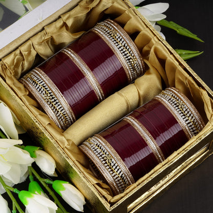 Premium wedding chura with leaf pattern detailing